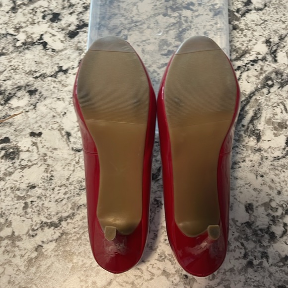 Olsenboye Red Patent Platform Pumps - Picture 2 of 3
